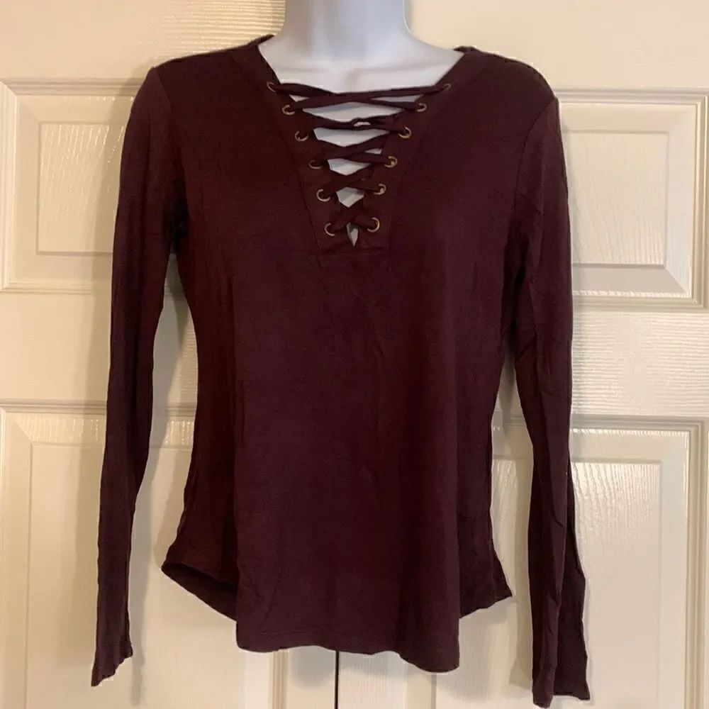 PINK REPUBLIC, small, long sleeve blouse with decorative tie font, scooped sides